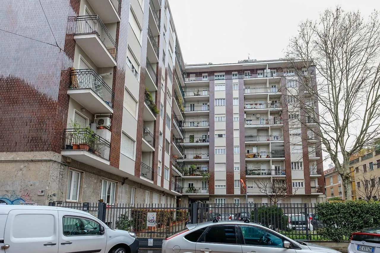 The Best Rent - Tortona Apartment Milan
